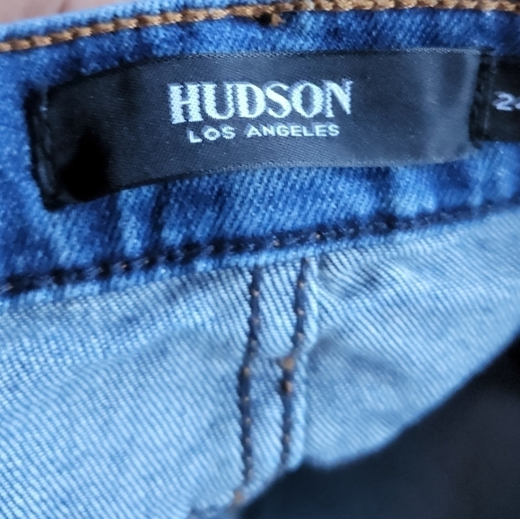 Hudson The Viper Denim Skirt In Soft This Life - Picture 5 of 6